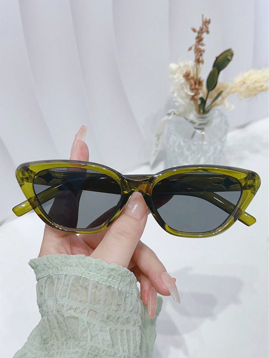 1pc Women's High-End Cat Eye S - Travel Accessories High End recensione e prezzo