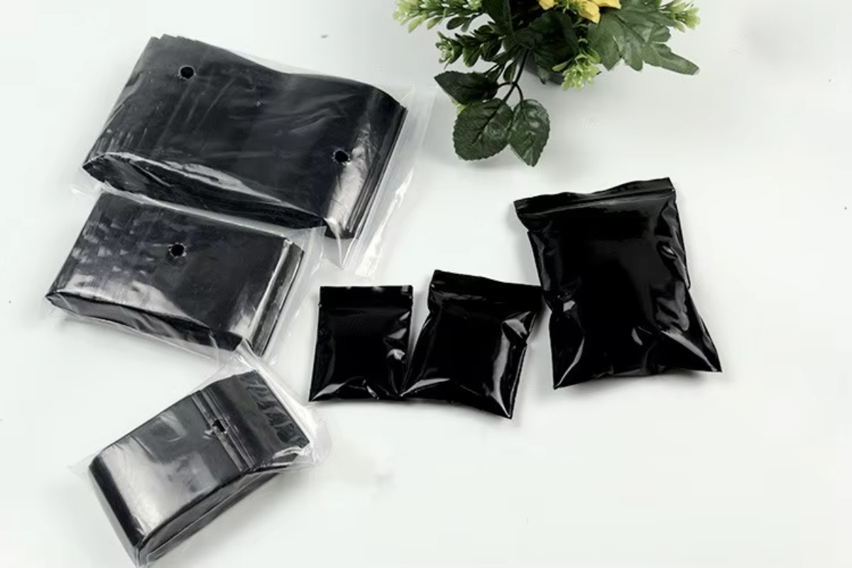 100pcs Black PE  Ziplock Bags  - Reusable Zip Bag recensione e prezzo